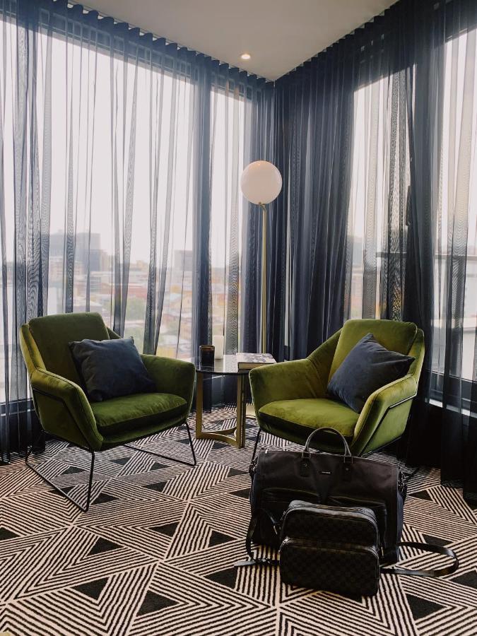 Hotel St.Thomas Монреал Екстериор снимка